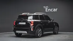 2021 Mini Countryman ALL4, чёрный — фото 2