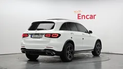 2022 Mercedes-Benz GLC-Class GLC300 4MATIC — фото 2