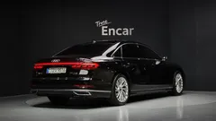 2021 Audi A8 55 TFSI Quattro LWB, чёрный — фото 2