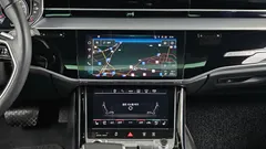 2021 Audi A8 55 TFSI Quattro LWB, чёрный — фото 14