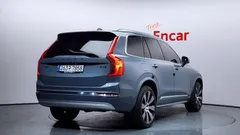 2022 Volvo XC90 B6 Inscription — фото 2
