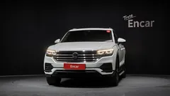 2023 Volkswagen Touareg 3.0 TDI Premium, белый — фото 3