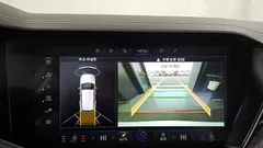 2023 Volkswagen Touareg 3.0 TDI Premium, белый — фото 15