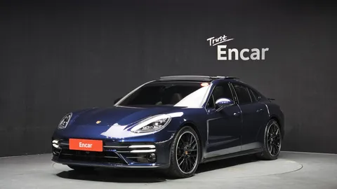 2023 Porsche Panamera 2.9 AWD Platinum Edition