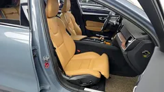 2022 Volvo V60 B5 Pro AWD, серый — фото 11