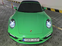 2022 Porsche 911 Carrera 4 GTS Cabriolet, зелёный — фото 4