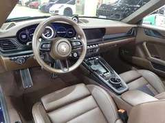 2022 Porsche 911 Carrera 4 GTS Cabriolet, зелёный — фото 7