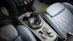 2023 Mini Countryman ALL4 Classic Launch Pack, 연두색 — фото 9