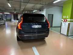 2023 Volvo XC90 B6 Ultimate Bright — фото 4