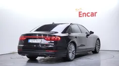 2022 Audi A8 55 TFSI Quattro Premium LWB — фото 2