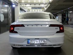 2023 Volvo S90 B5 Ultimate Bright — фото 3