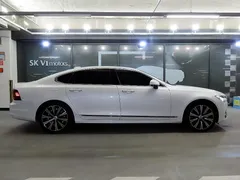 2023 Volvo S90 B5 Ultimate Bright — фото 4