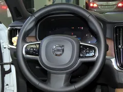 2023 Volvo S90 B5 Ultimate Bright — фото 15