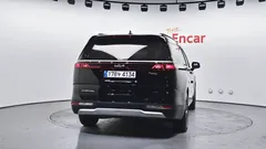 2022 Kia Carnival Diesel 9-Seater Prestige — фото 4