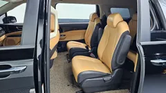 2022 Kia Carnival Diesel 9-Seater Prestige — фото 11