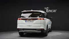 2022 Kia Carnival Diesel 9-Seater Noblesse — фото 4