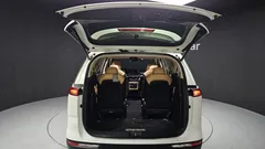 2022 Kia Carnival Diesel 9-Seater Noblesse — фото 20