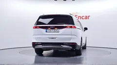 2023 Kia Carnival Diesel 9-Seater Noblesse — фото 4