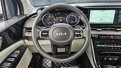 2023 Kia Carnival Diesel 9-Seater Noblesse — фото 13