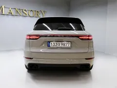 2023 Porsche Cayenne 3.0 PLATINUM EDITION — фото 4