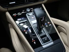 2023 Porsche Cayenne 3.0 PLATINUM EDITION — фото 18