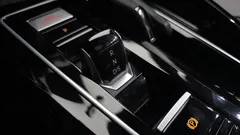 2023 Volkswagen Golf 2.0 GTI, белый — фото 9