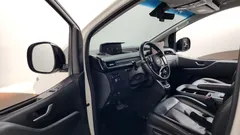 2022 Hyundai Staria Cargo 5-Seater — фото 10