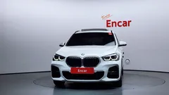 2021 BMW X1 xDrive 20i M Sport, белый — фото 3