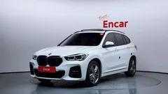 2021 BMW X1 xDrive 20i M Sport, белый — фото 11