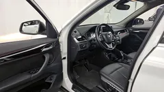 2022 BMW X1 xDrive 20i xLine — фото 10