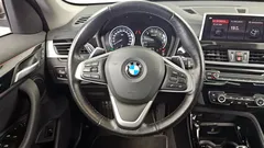 2022 BMW X1 xDrive 20i xLine — фото 13