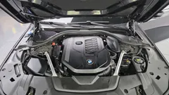 2021 BMW 7-Series 740i M Sport, чёрный — фото 6