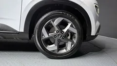 2023 Hyundai Venue 1,6 Premium, белый — фото 5