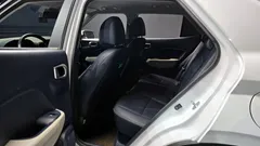 2023 Hyundai Venue 1,6 Premium, белый — фото 12