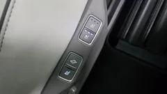 2023 Hyundai Staria 4WD Lounge 7-Seater — фото 19