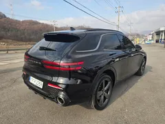 2023 Genesis GV70 2.5T Gasoline 2WD — фото 5