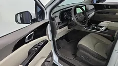 2023 Kia Carnival Diesel 9-Seater Noblesse — фото 11