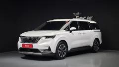 2022 Kia Carnival Diesel 9-Seater Noblesse — фото 1