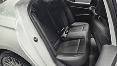 2023 Genesis G70 Gasoline 2.0T 4WD — фото 12