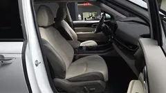 2024 Kia Canival Gasoline 9-Seater Signature, белый — фото 11