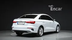 2022 Audi A3 40 TFSI — фото 2