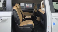 2022 Kia Carnival Diesel 9-Seater Prestige — фото 12