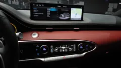 2022 Genesis GV70 2.5T Gasoline AWD — фото 16