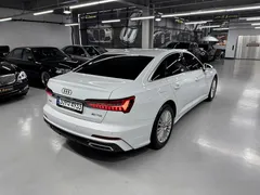 2021 Audi A6 40 TDI Premium — фото 7