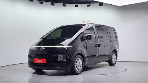2023 Hyundai Staria Cargo 3-Seater