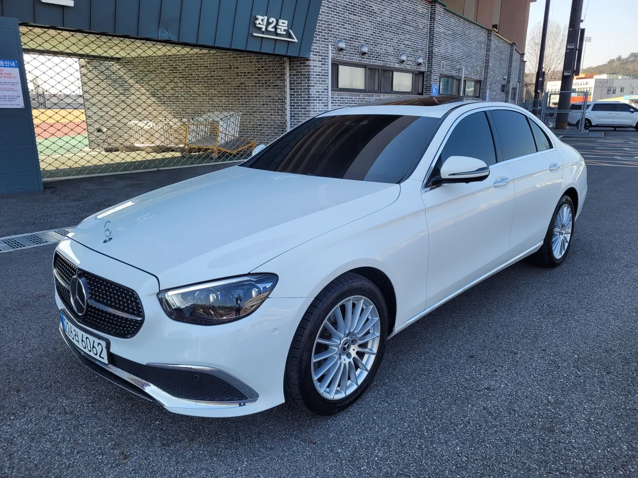 2022 Mercedes-Benz E-Class E250 Exclusive