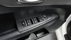 2021 Kia K3 Standard LED Pack, белый — фото 19