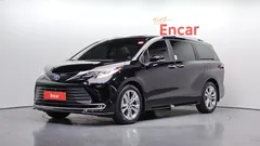2023 Toyota Sienna 2.5 Hybrid 2WD, чёрный — фото 1