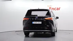 2023 Toyota Sienna 2.5 Hybrid 2WD, чёрный — фото 4