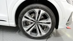 2023 Audi Q8 55 TFSI Quattro Premium, белый — фото 5